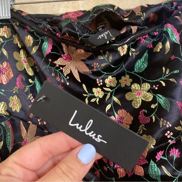 Lulu’s Floral Strapless Dress - Picture 7 of 13